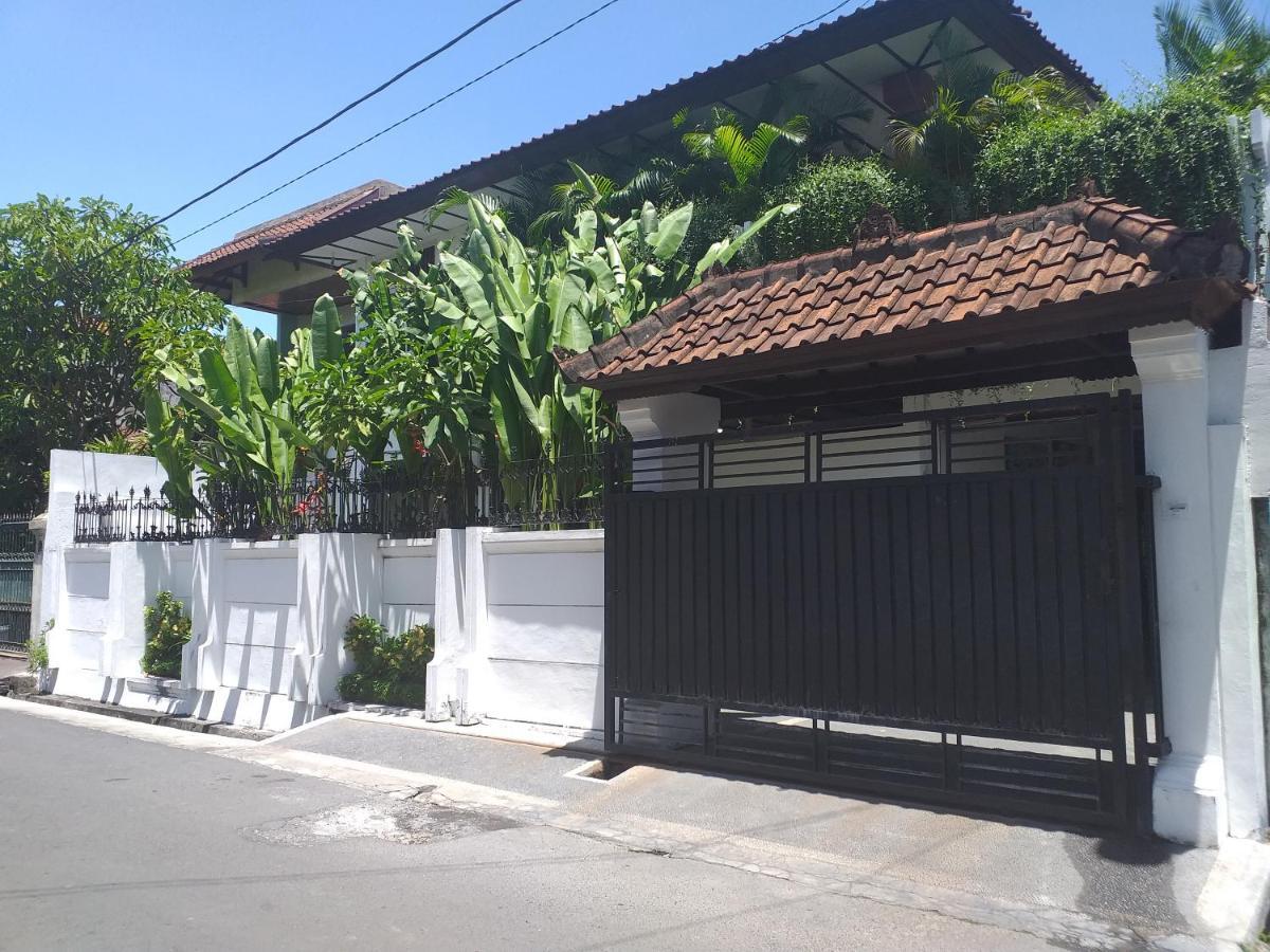 Joglo Villa Bali Penatih Экстерьер фото
