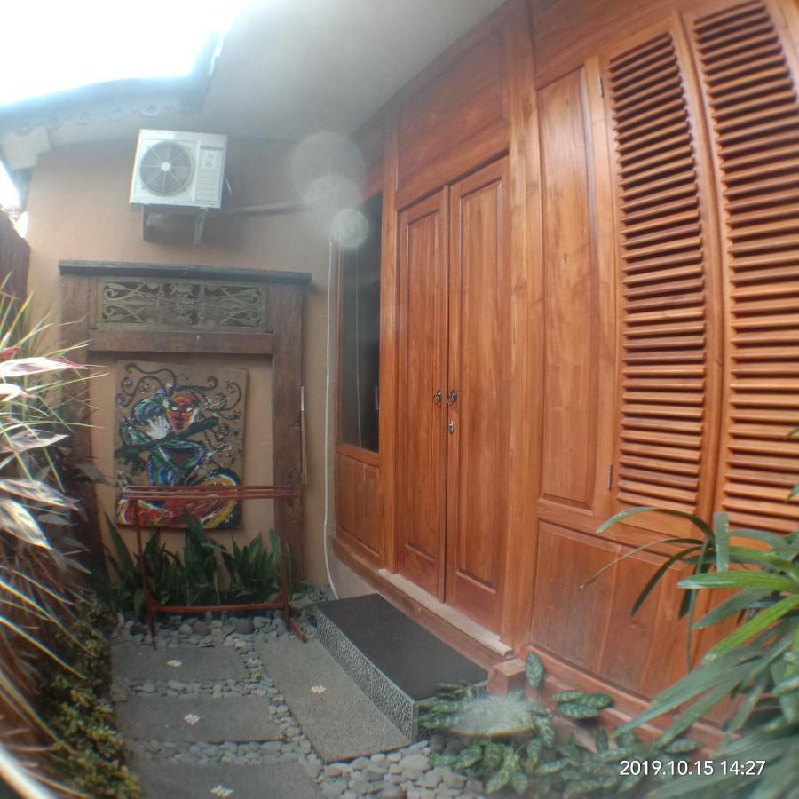Joglo Villa Bali Penatih Экстерьер фото