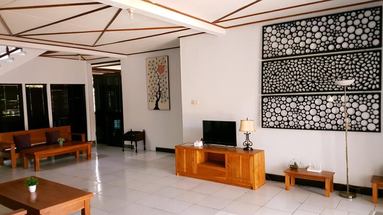 Joglo Villa Bali Penatih Экстерьер фото