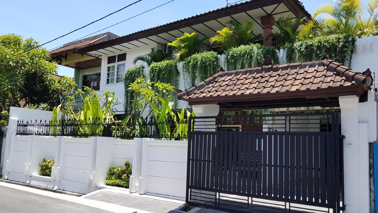Joglo Villa Bali Penatih Экстерьер фото