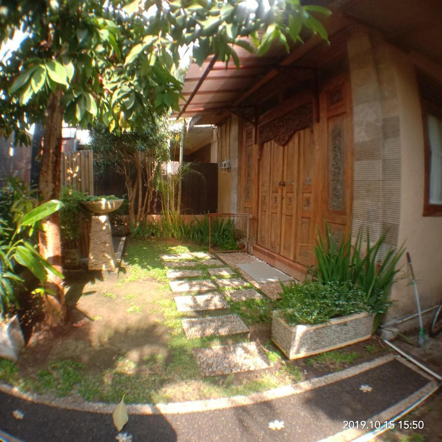 Joglo Villa Bali Penatih Экстерьер фото
