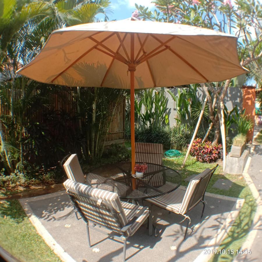Joglo Villa Bali Penatih Экстерьер фото
